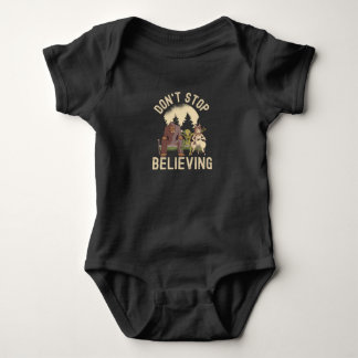 Sluta inte tro - Lustigt UFO Bigfoot T Shirt