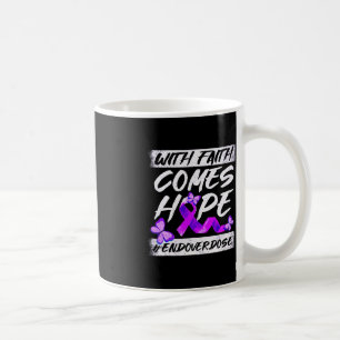 Sluta överdosering med Faith Comes Hope Lila Ribbo Kaffemugg