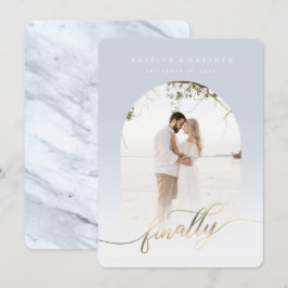 Slutligen foto med Guld-skript, skarpt, ljusa rama Spara Datumet