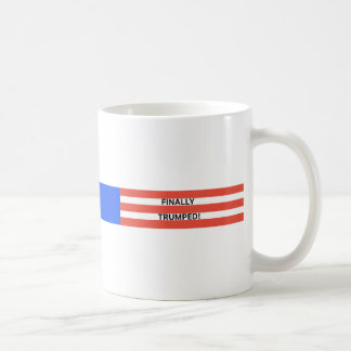 Slutligen Trumped Mugg