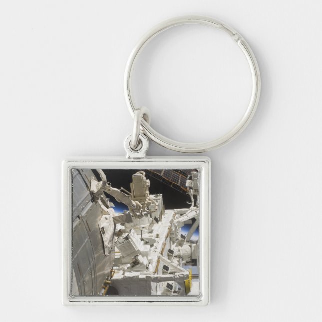 Slutvy för komponenter fyrkantig silverfärgad nyckelring (Framsidan)