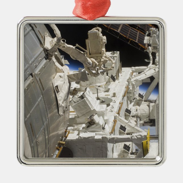 Slutvy för komponenter julgransprydnad metall (Framsidan)