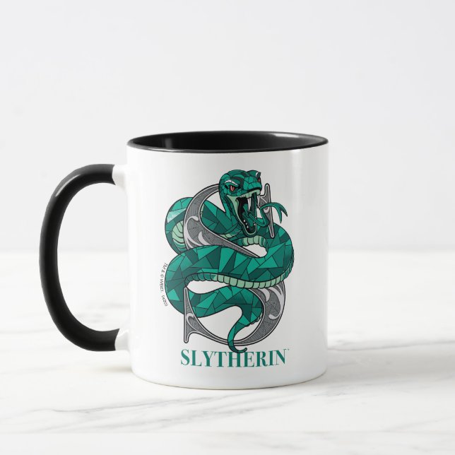 SLYTHERIN™ Crosshatched Emblem Mugg (Vänster)