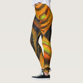 Små, sönderfallande och deformerade gulaktiga mosa leggings