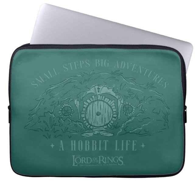 Små steg, stora äventyr - ett hobbits liv laptop fodral (Framsidan)