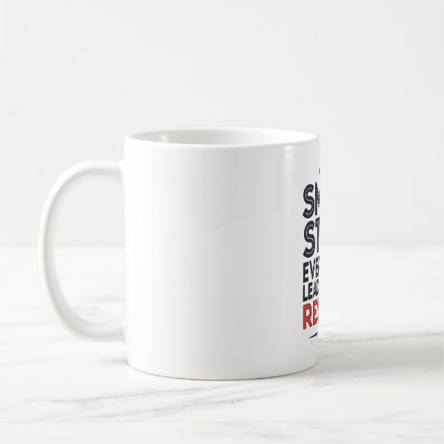 Små Steg Varje Dag Leder – Motiverande Citat De Kaffemugg (Vänster)
