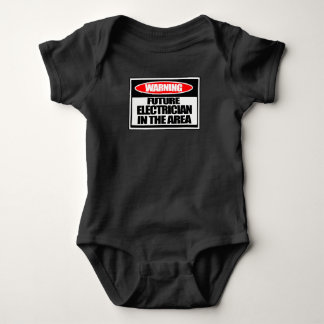 Småbarn en bietframtidselektriker t-shirt