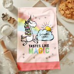 Smaker som Magic Unicorn Kökshandduk<br><div class="desc">Tastes som Magic Unicorn kökshandduk - om du är en så fantastisk kock att maten smakar som magi. Det här är definitivt perfektens tehandduk. En magisk vimisk enhörnmajs som flyger runt regnbågar och stjärnor. Middag är bara har så mycket bättre. Var aldrig borttappad för att förbereda nästa måltid. Låt en...</div>