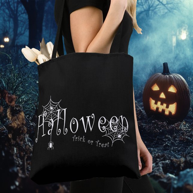 Smakfull skräck: Halloween spindelnätsdesign Tygkasse (Skapare uppladdad)