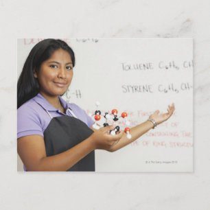 Smaklig tonårig flicka i vetenskapsklass vykort