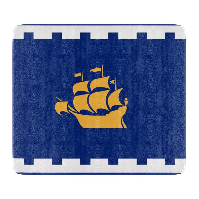 Small glass cutting board with flag of Quebec City (Framsidan)