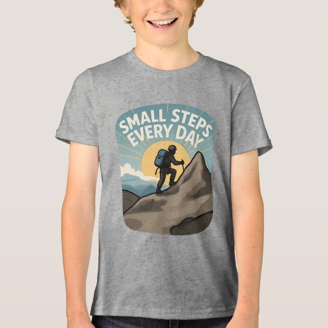 Small Steps Every Day Hiking Mountain Adventure T Shirt (Framsida)