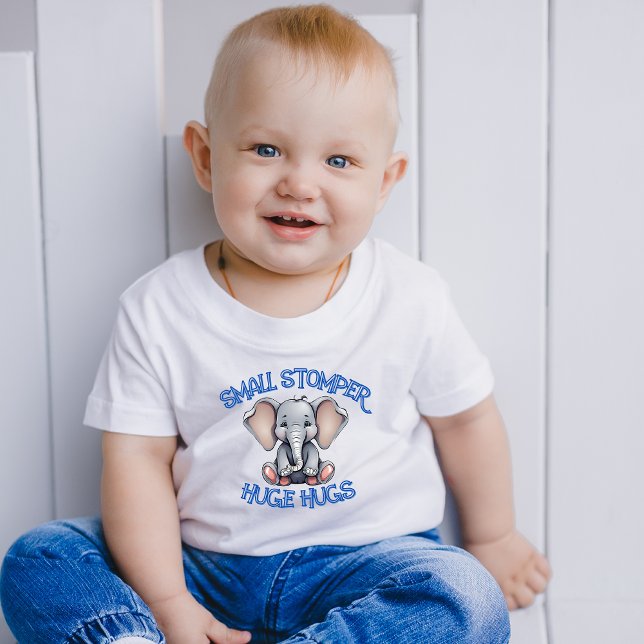 Small Stomper, Huge Hugs T Shirt (Skapare uppladdad)
