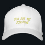Small Sunshine hat Broderad Keps<br><div class="desc">"Du är min solskenor",  vit,  vit,  boll-hatt</div>