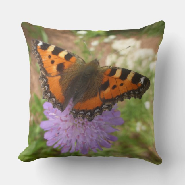 Small Tortoiseshell Butterfly Dekorativ kudde (Framsida)