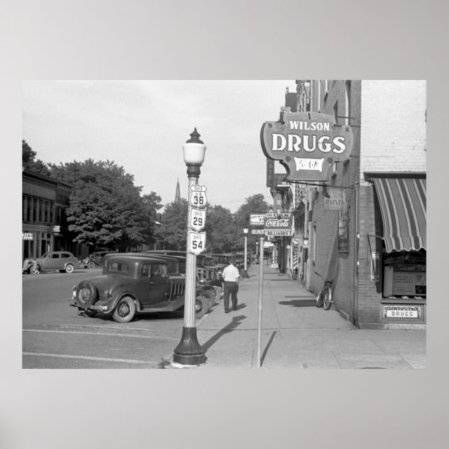 Small Town Solitude, 1930s Poster (Framsidan)
