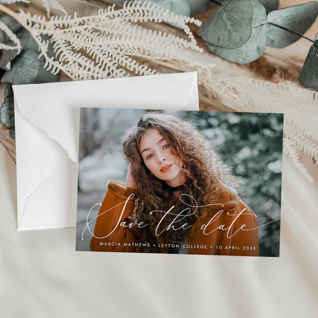 smalt skript studenten spara datumet vykort (Skapare uppladdad)