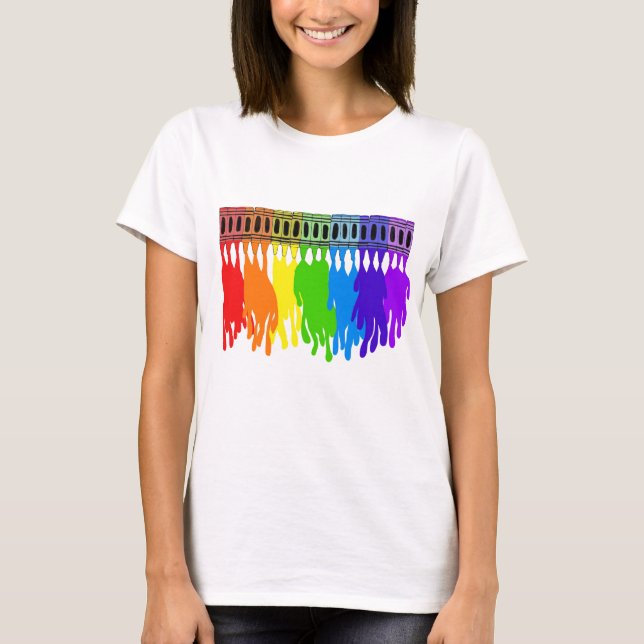 Smälter Crayonkonstbära T-shirt (Framsida)