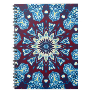 Smälter vattenfärgsfärgfull symmetrisk mönster. V Anteckningsbok