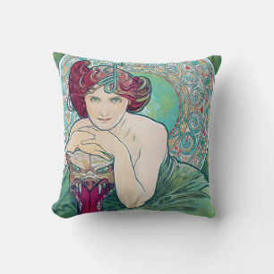 Smaragd (Fyra juveler), Alphonse Mucha Kudde