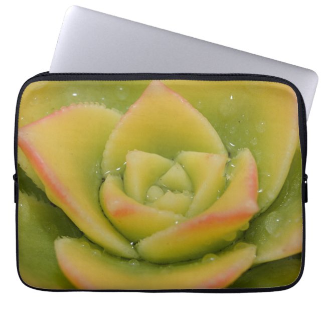 Smaragdblomning: Naturens flytande juvel Laptop Fodral (Framsidan)