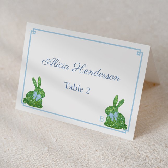 Smart Blue & Grönt Bunny Påsk Brunch-kort Bordsnummer (Individual place cards for baby boy showef with topiary bunny with light blue bow)
