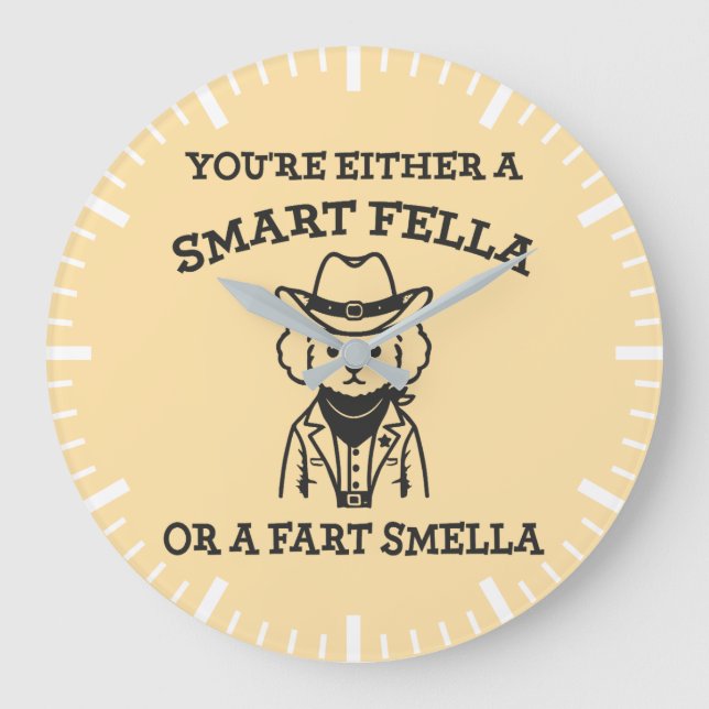Smart Fella vs Fart Smella - Funny Cowboy Hund Stor Klocka (Framsida)
