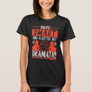 Smart och lite dramatisk t shirt