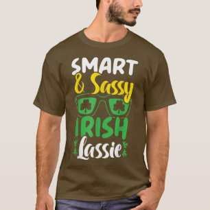 Smart och sassy Irish Lassie St T Shirt
