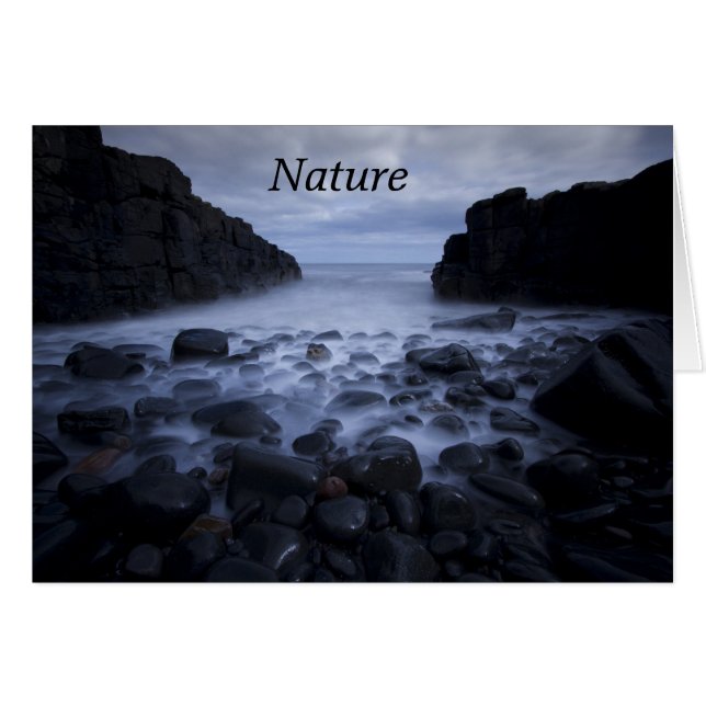 Småstarna och Sten längs havets kustlinje OBS Kort (Framsidan Horizontal)