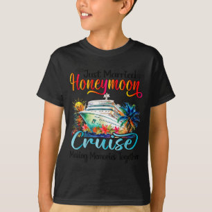 Smekmånadskryssning 2026 Nygifta Grafisk Konst T Shirt