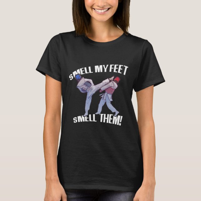 Smell My Feet Funny Karate T Shirt (Framsida)
