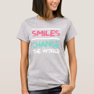 "Smile change the World" T Shirt