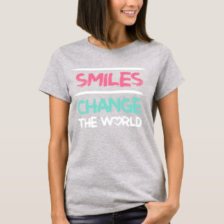 "Smile change the World" T Shirt