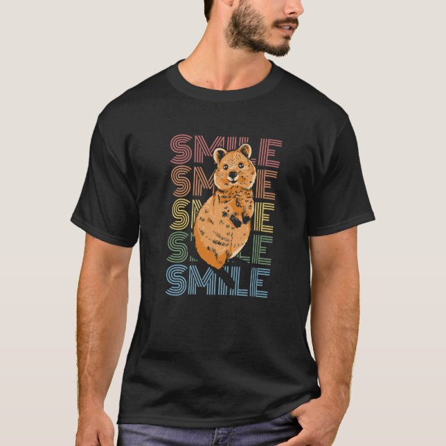 SMILE-design för en Quokka Fläkt T Shirt (Framsida)