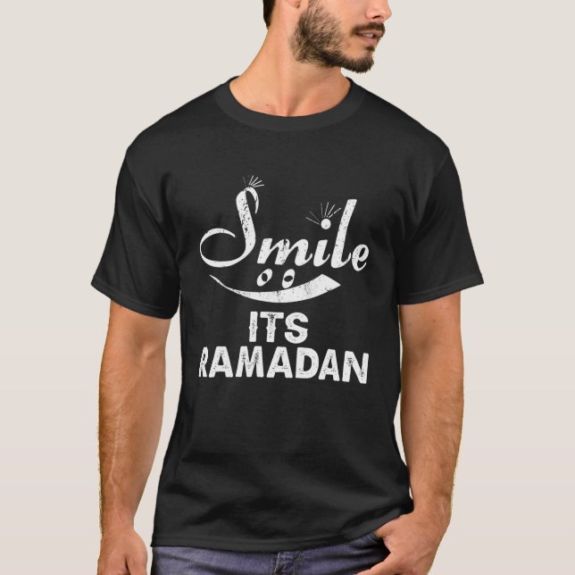 Smile dess Ramadan Gift-idéer för muslimsk Coola i T Shirt (Framsida)