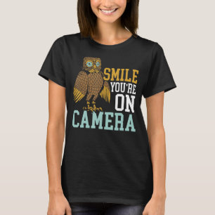 Smile du är på kamerabildsekonspirationsteori t shirt