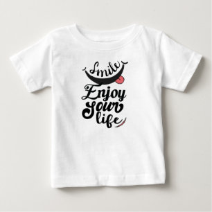 Smile Njut av ditt liv söt t-shirt