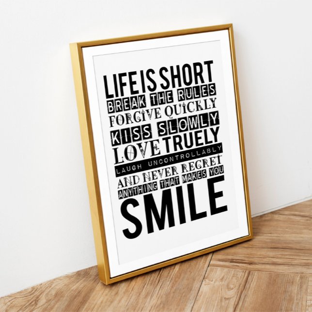 Smile Quotes Typography poster (Skapare uppladdad)