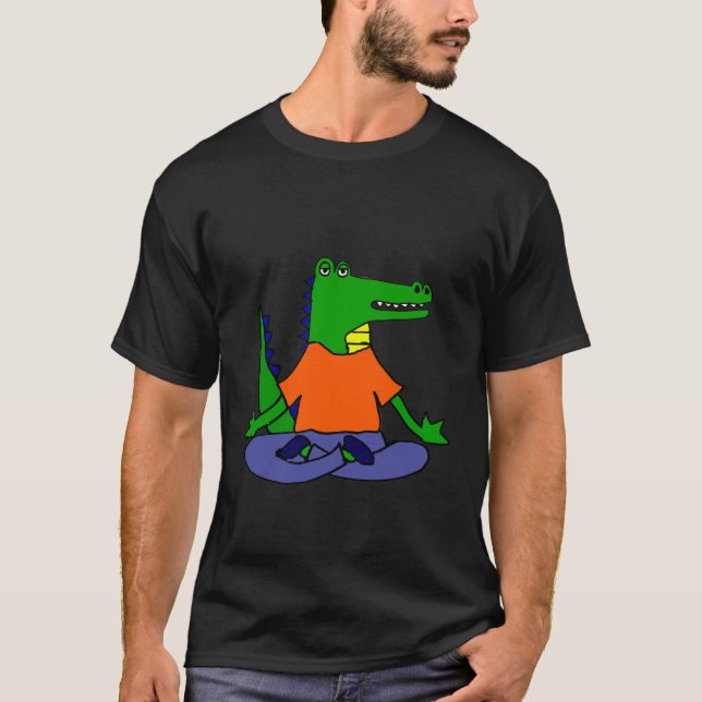 Smilealottes Alligator Doing Yoga T Shirt (Framsida)