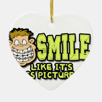 Smiles som det är Bild-dagen Julgransprydnad Keramik
