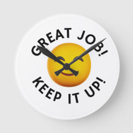 Smiley emoji rund klocka