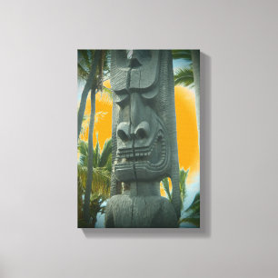 Smiling tiki statue orange tropical kanvastryck