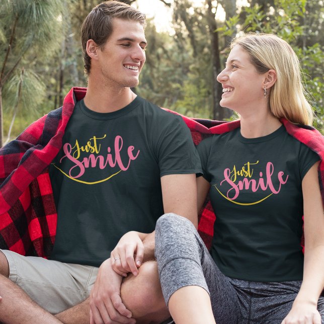 Smilt bara t shirt (Skapare uppladdad)