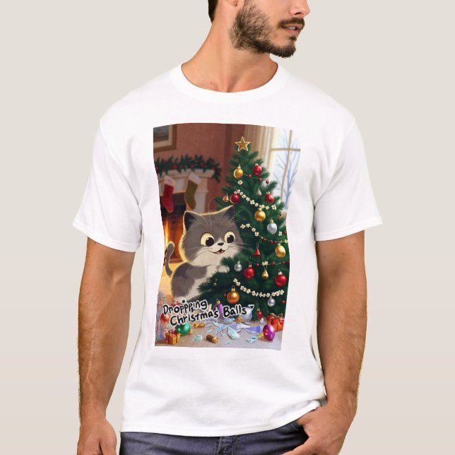 Smirking Kitten Christmas Chaos 1 mens T Shirt (Framsida)