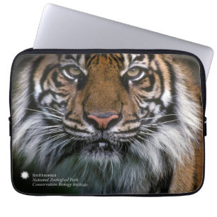 Smithsonian   Sumatran tiger Soyono Laptop Sleeve