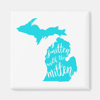 Smitten med Mitten Magnet