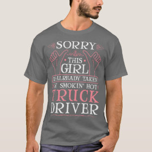 Smokin Hett Lastbil Driver Wife Girlkompis Trucker T Shirt