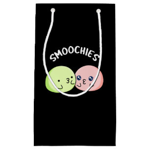 Smoochies Funny Kissing Mochi Pun Mörk BG