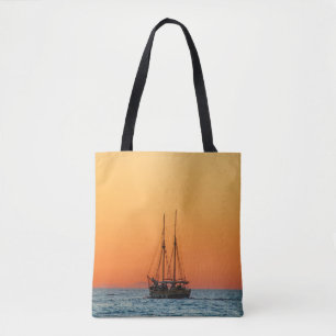 Smooth Sailing Sunset Boat Ride Tygkasse